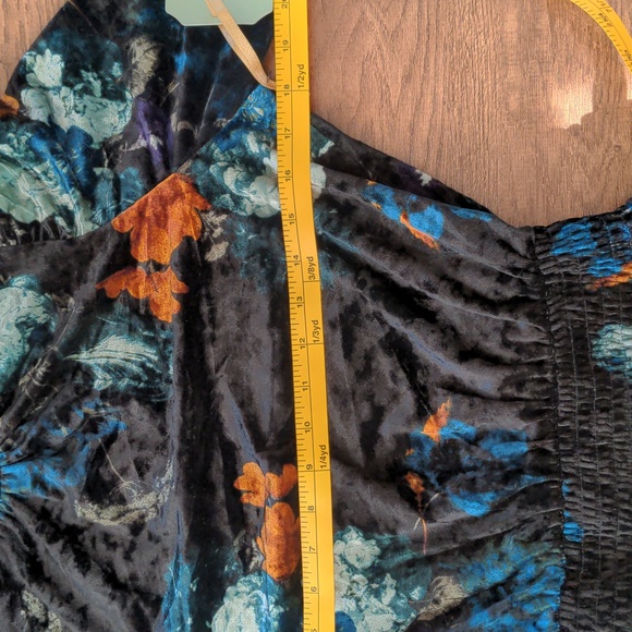 Ryegrass Velour Black Floral Long-Sleeved Midi Dress Size Small - Picture 9 of 14